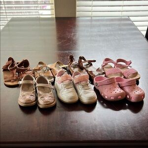 CROCS Pink and White Sandals Versatile Flip Flops